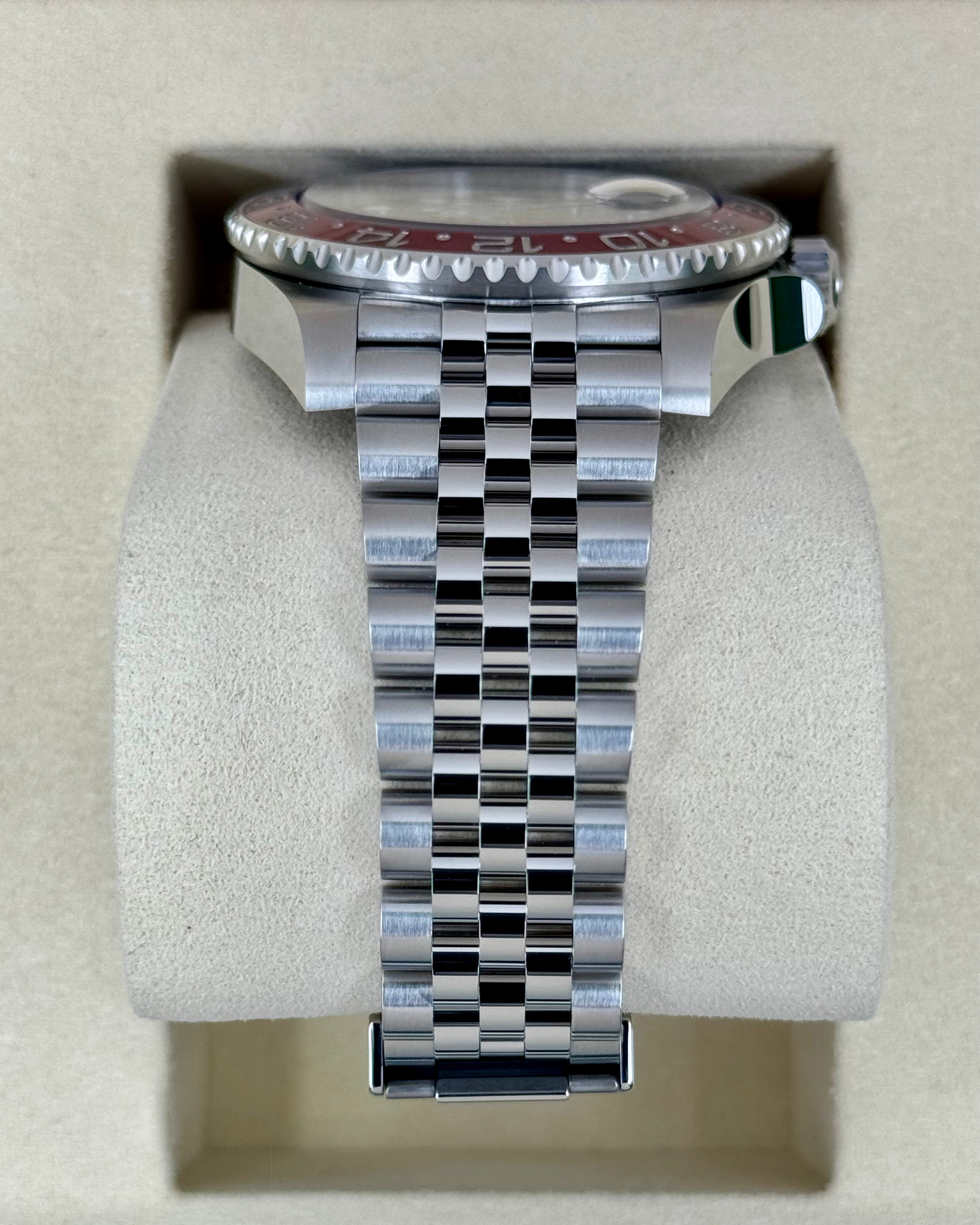 GMT-Master II "Pepsi" 40mm 126710BLRO Jubilee