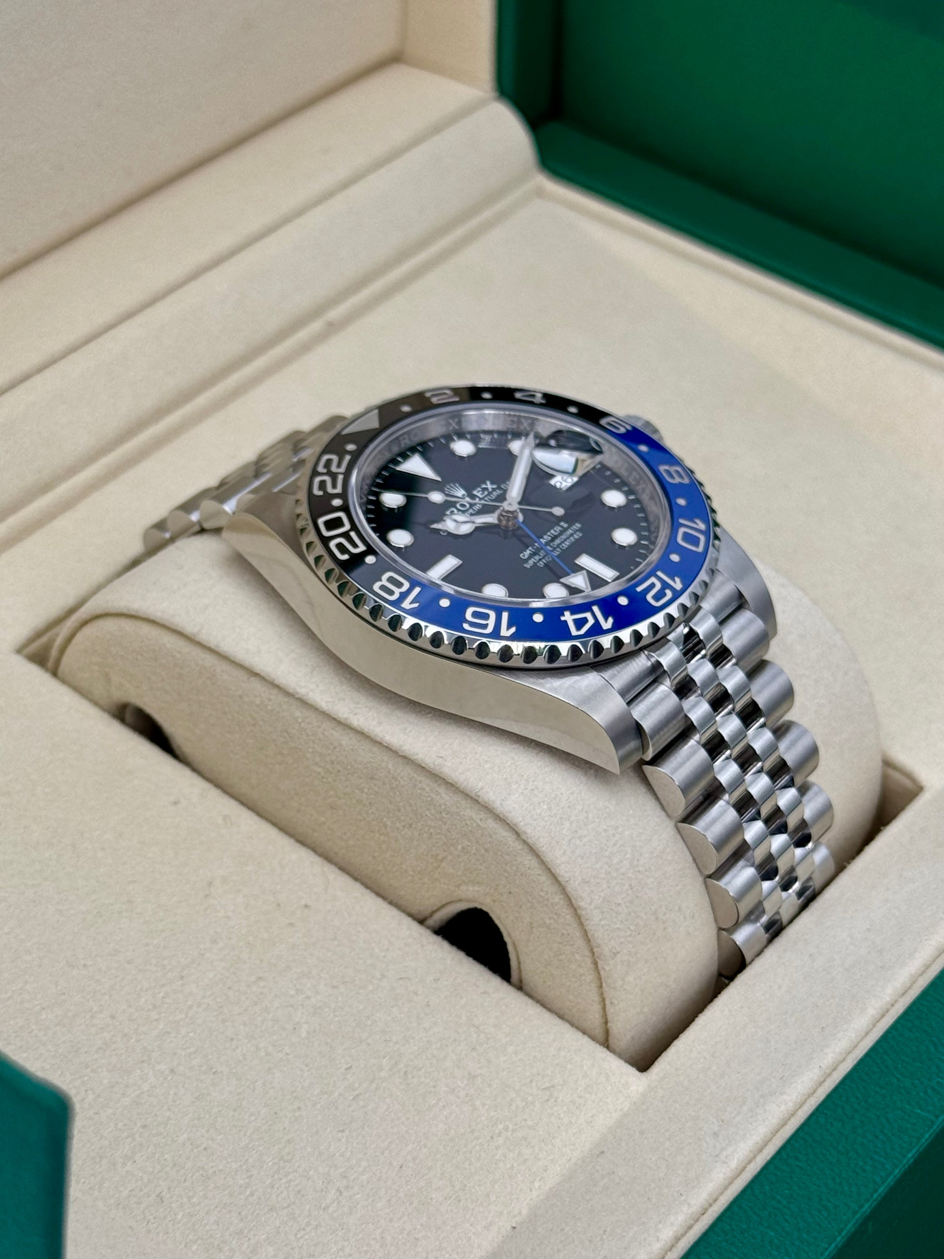 GMT-Master II "Batgirl" 40mm 126710BLNR Jubilee