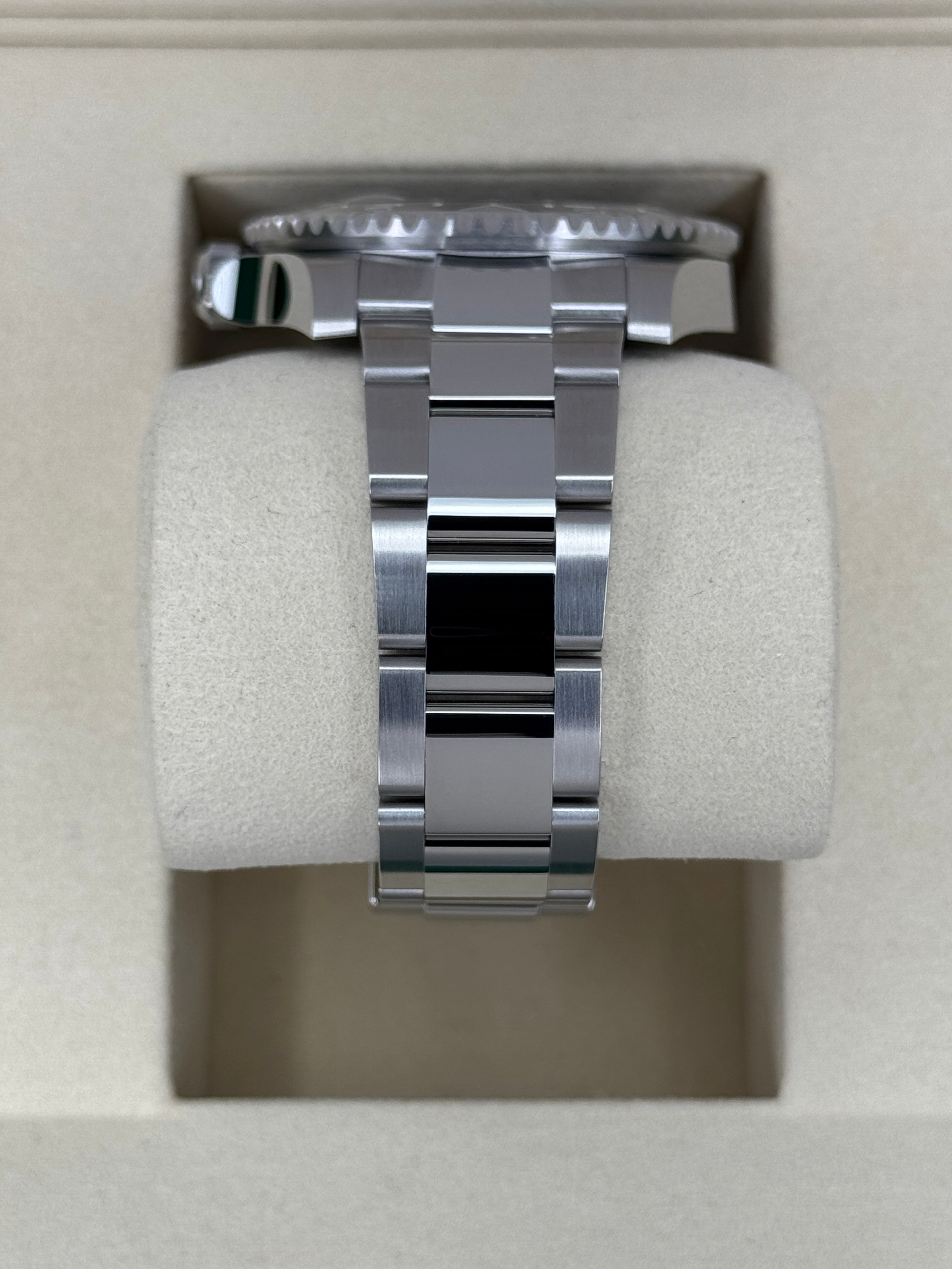 GMT-Master II "Bruce Wayne" 40mm 126710GRNR Oyster