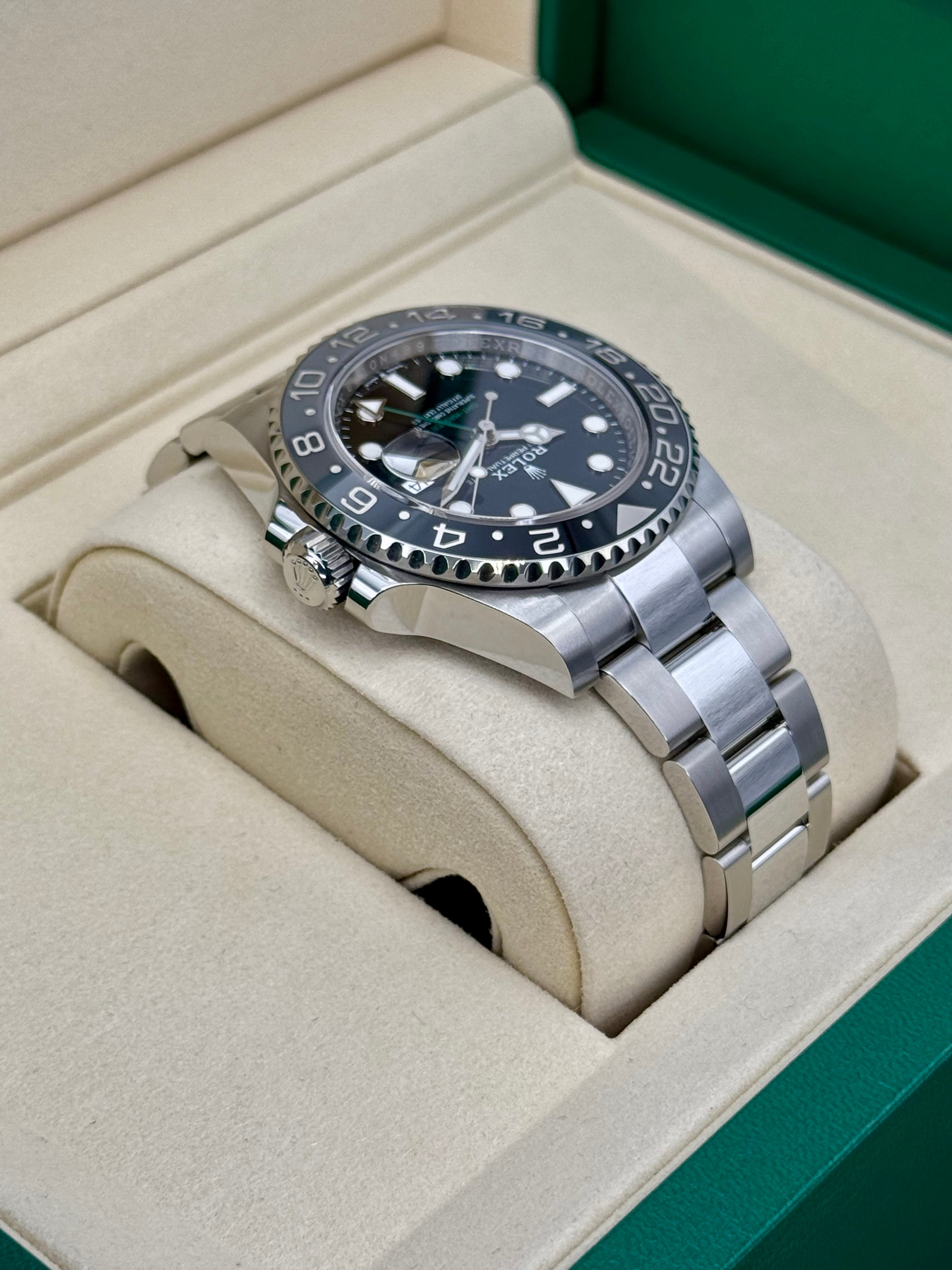 GMT-Master II "Bruce Wayne" 40mm 126710GRNR Oyster