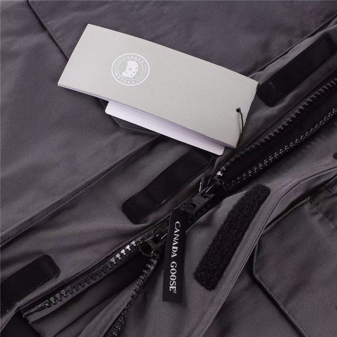 Goose #Expedition Expedition Parka Classic Down Jacket