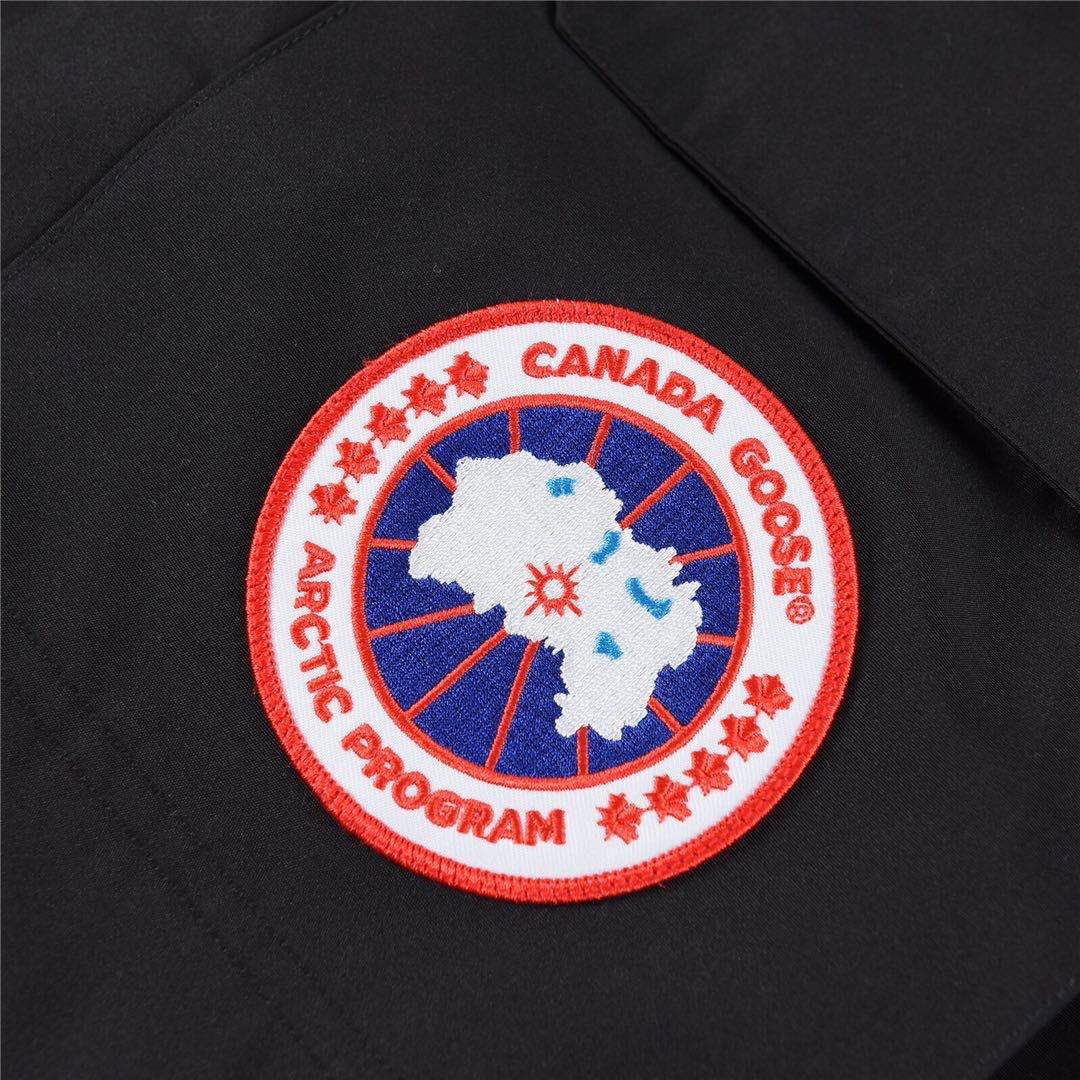 Goose #Expedition Expedition Parka Classic Down Jacket