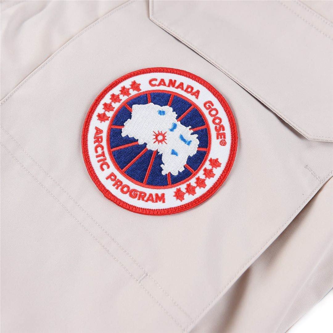 Goose #Expedition Expedition Parka Classic Down Jacket