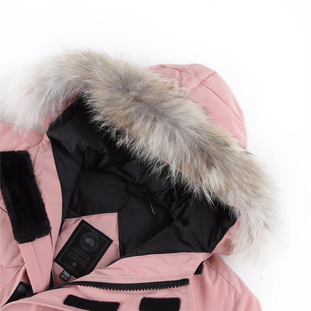 Goose #Expedition Expedition Parka Classic Down Jacket